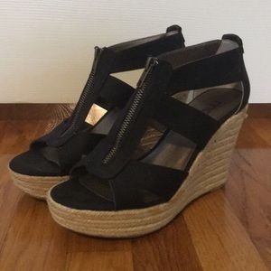 Moda Spana black wedges